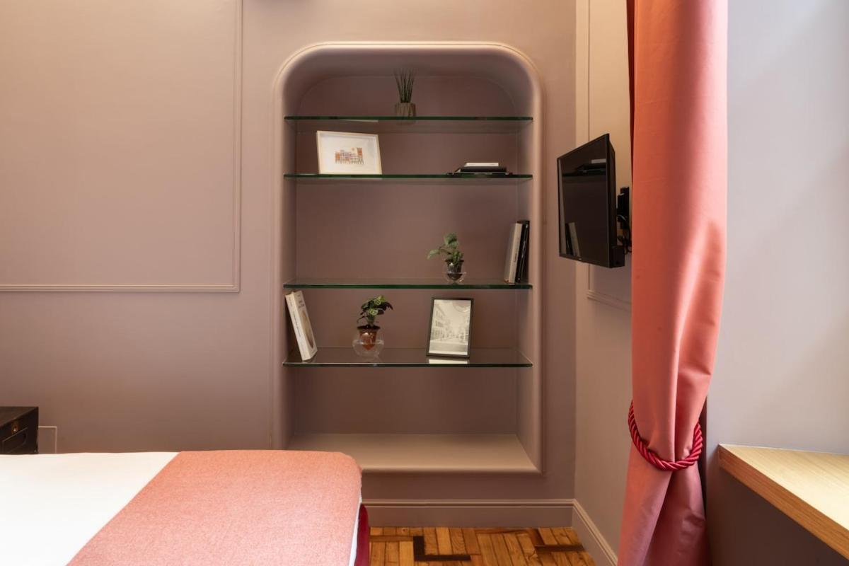 Apartment In Centro, Doccia Con