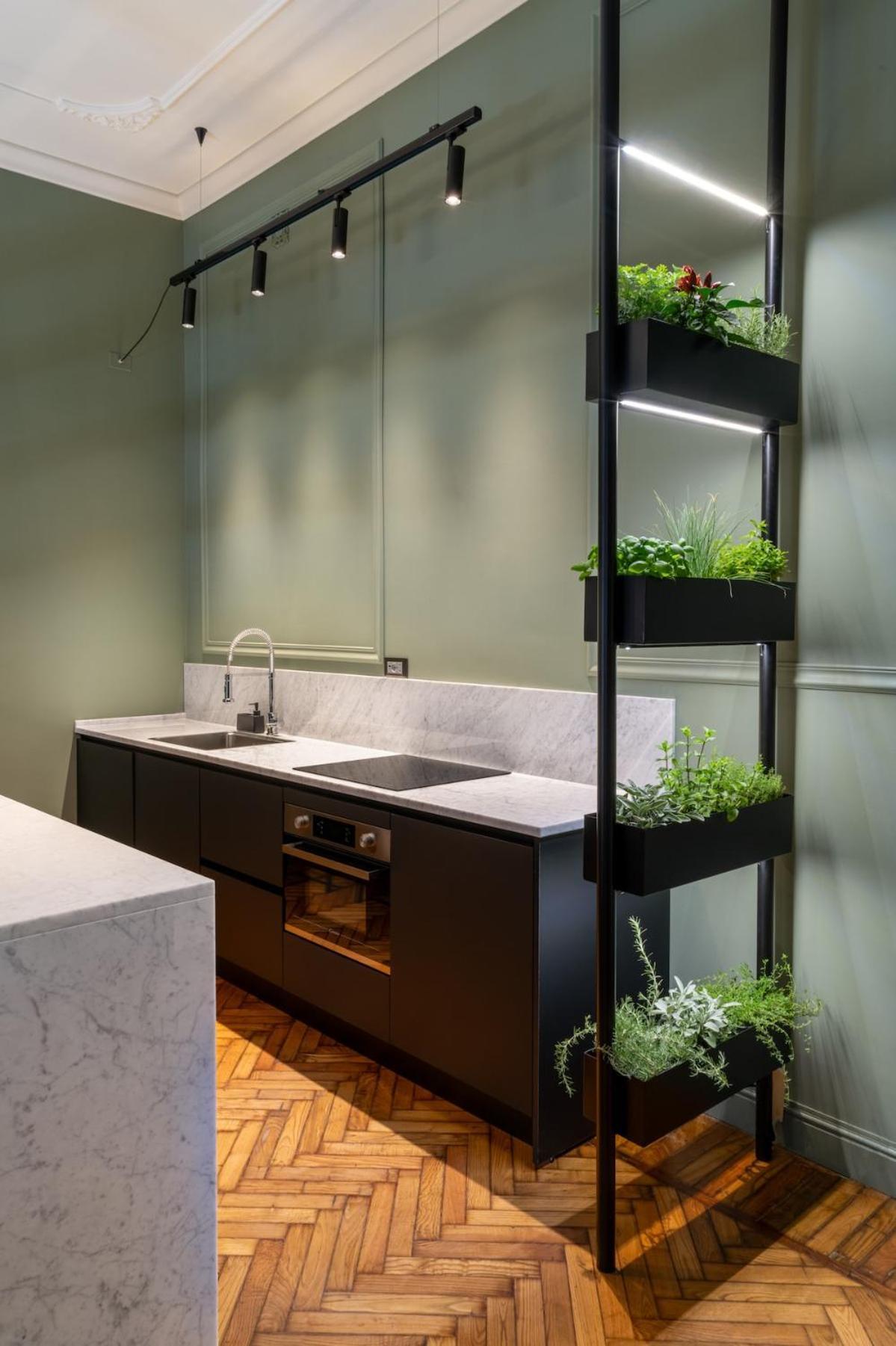 Apartment In Centro, Doccia Con Genua